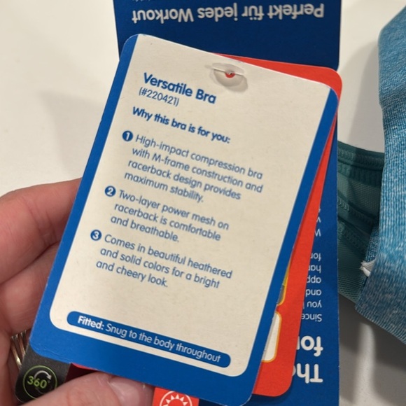 Brooks Versatile Bra - Picture 7 of 8